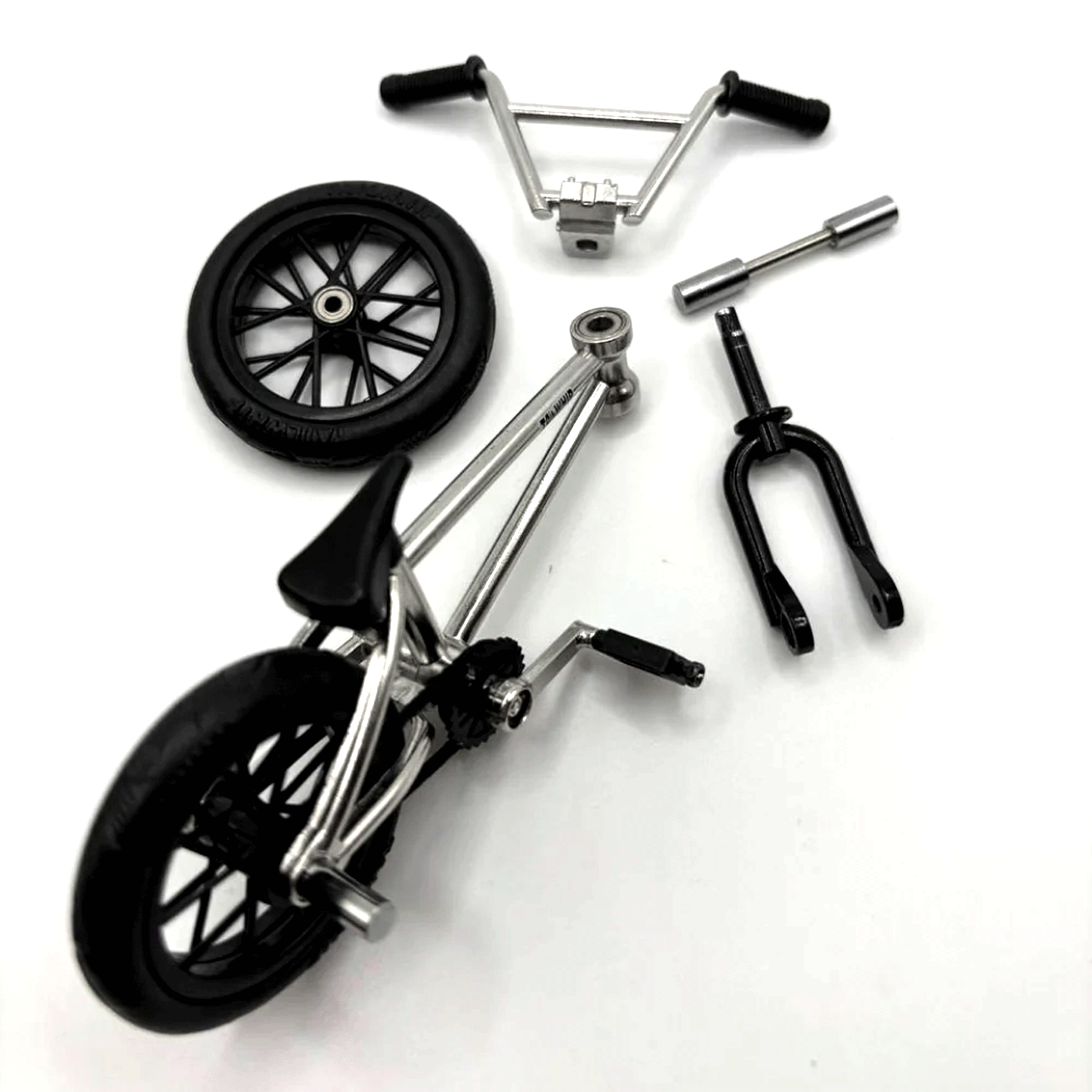 Tail Whip Finger BMX Complete (Chrome/Sliver) Finger BMX Tail Whip Toys Slushcult