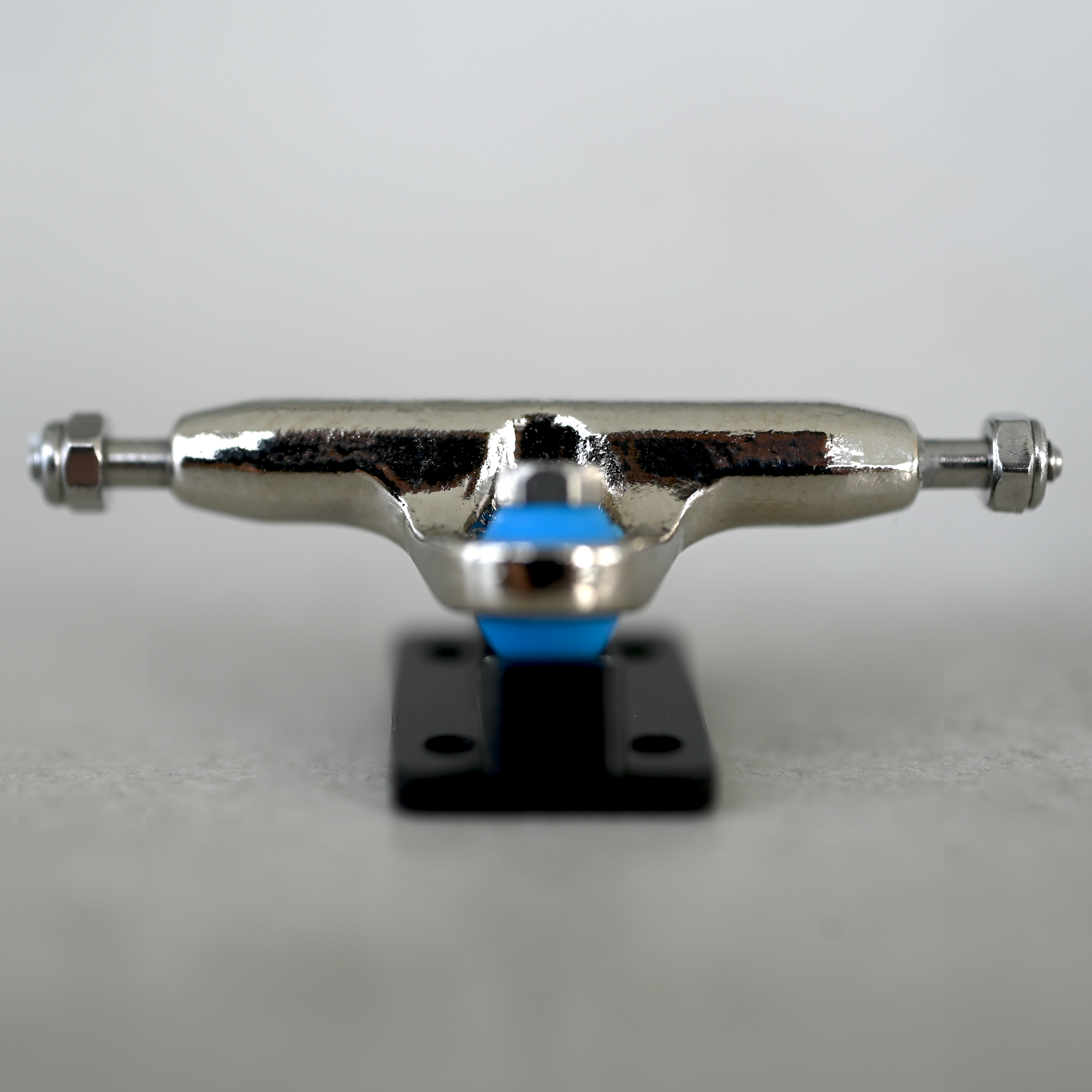 Type 2 Trux by Deli Decks Chrome - Hex Hybrid (34mm) Fingerboard Trucks Deli Decks Slushcult