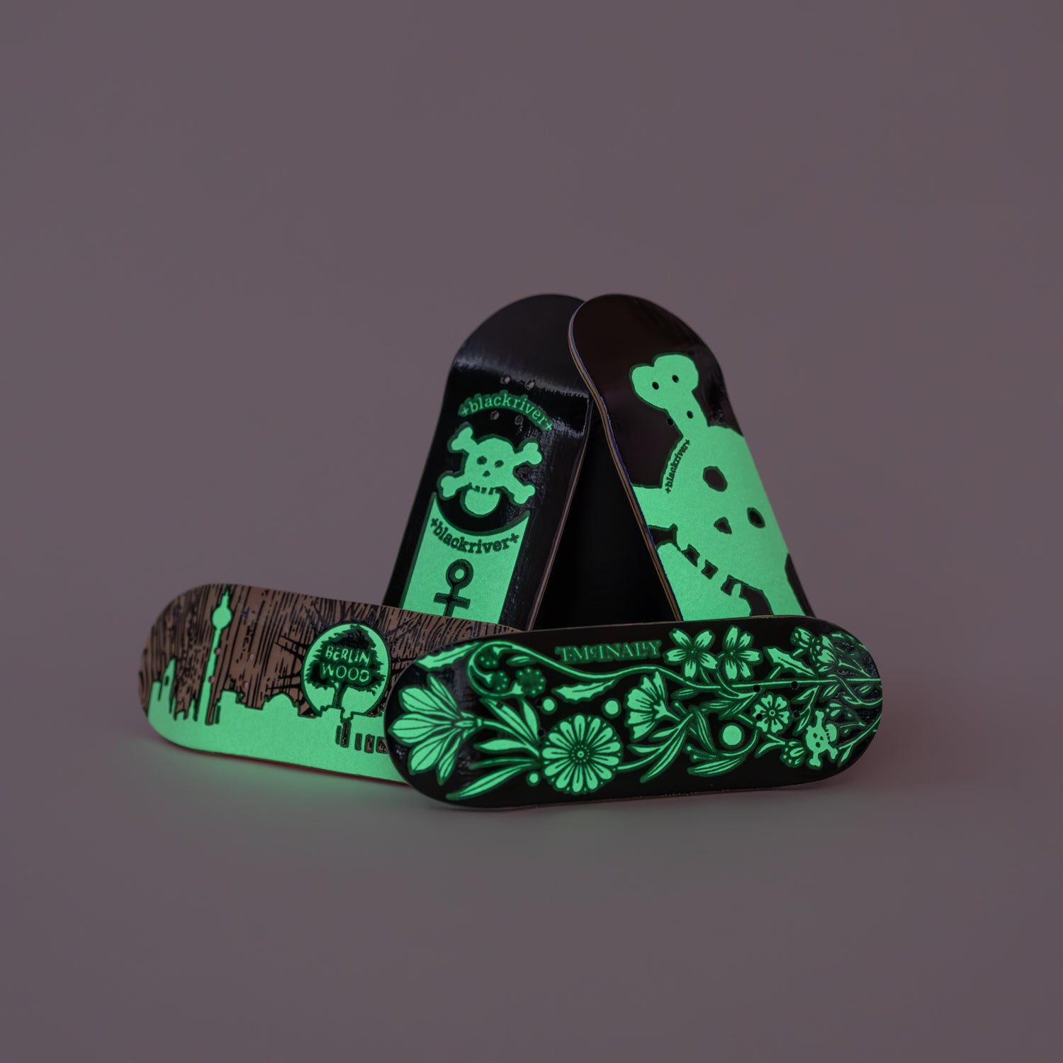 Blackriver 7 Ply New Skull Pro Fingerboard Deck (Glow In The Dark) Fingerboard Decks Blackriver Slushcult