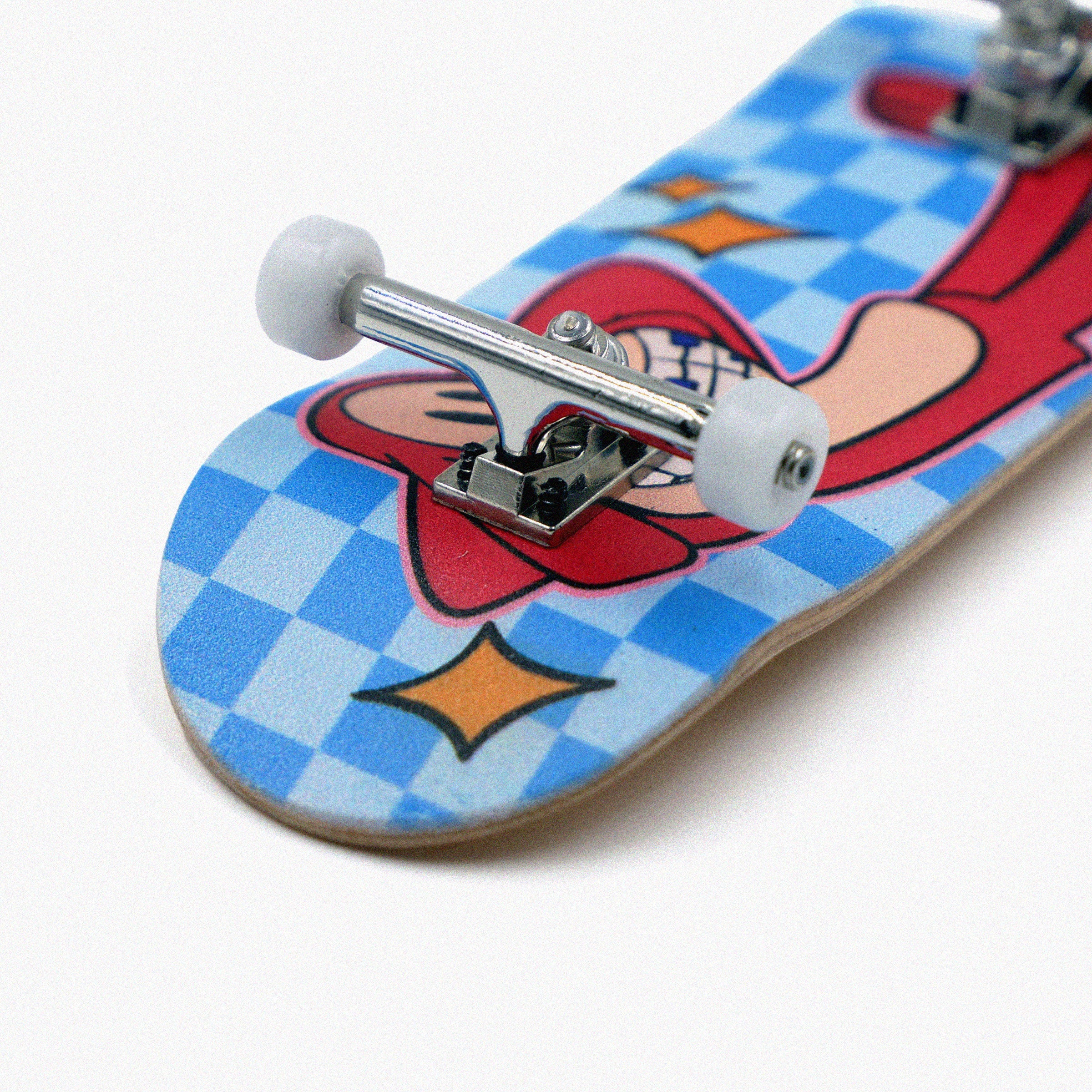 Slushcult "Grom" Series Fingerboard Complete - Bob The Dog Fingerboard Completes Paul Frank Collab    Slushcult