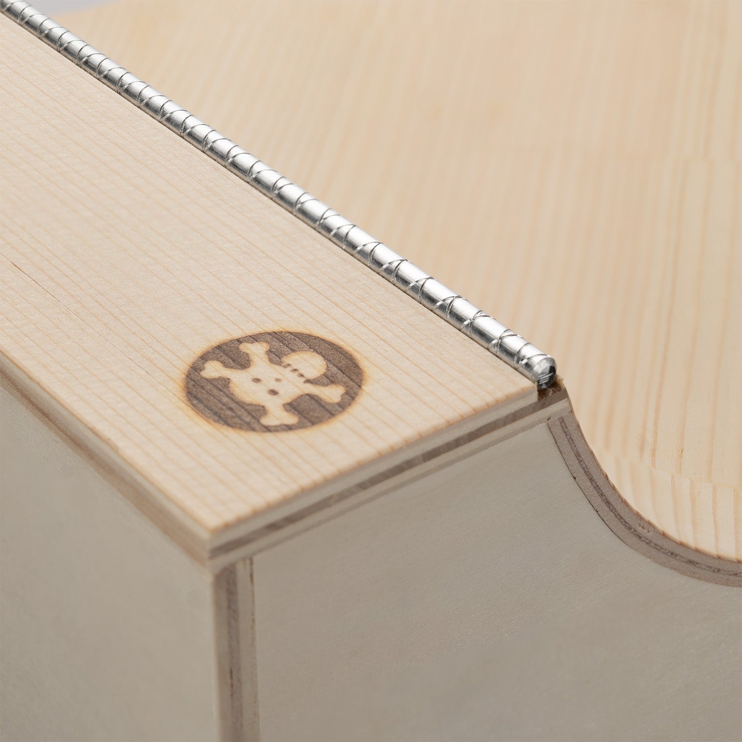 Blackriver Fingerboard Ramps - Schneider Pro 5 Big Wave Fingerboard Obstacles Blackriver Slushcult