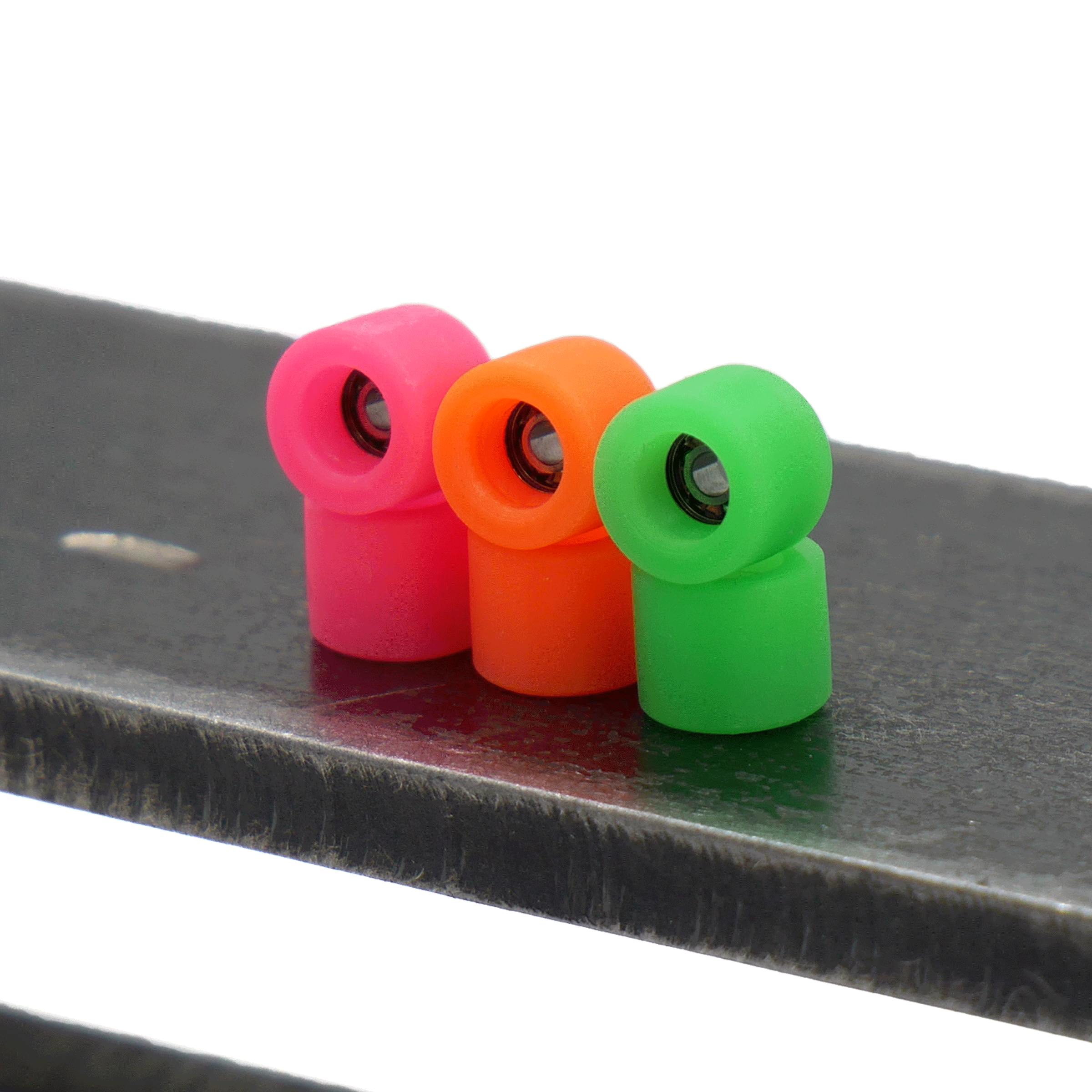 "Cores" by Nando's Wheels (Neon Green) *Shieldless* Fingerboard Wheels Nando's Slushcult
