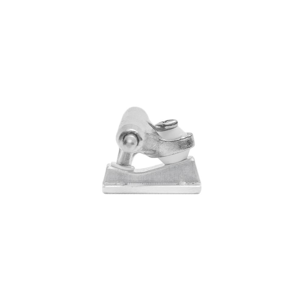 Dynamic Fingerboard Trucks Chrome/Chrome (34mm) Fingerboard Trucks Dynamic FB    Slushcult